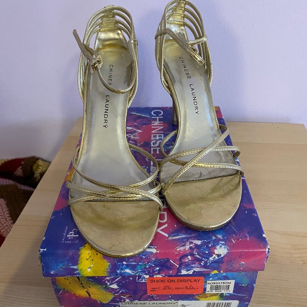 Chinese Laundry Gold Heel Size 8